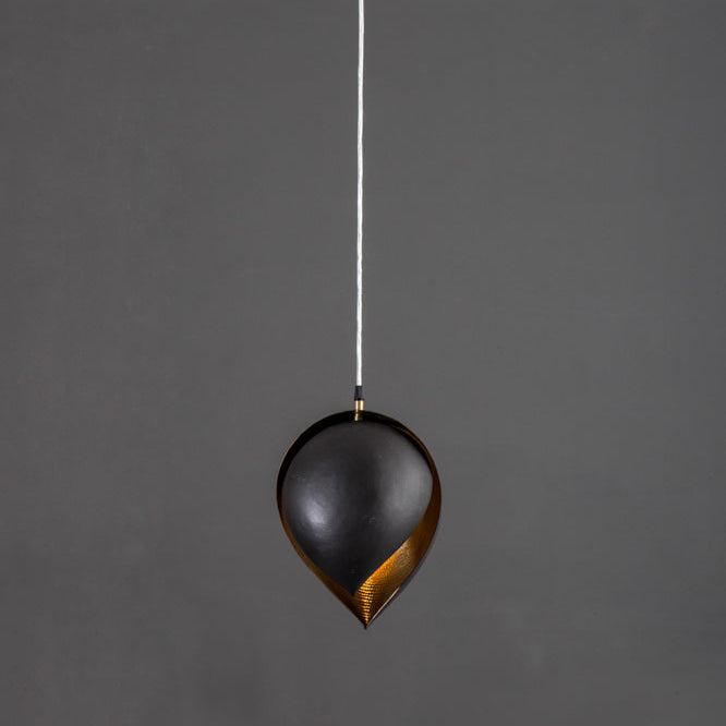Boond Pendant Lamp