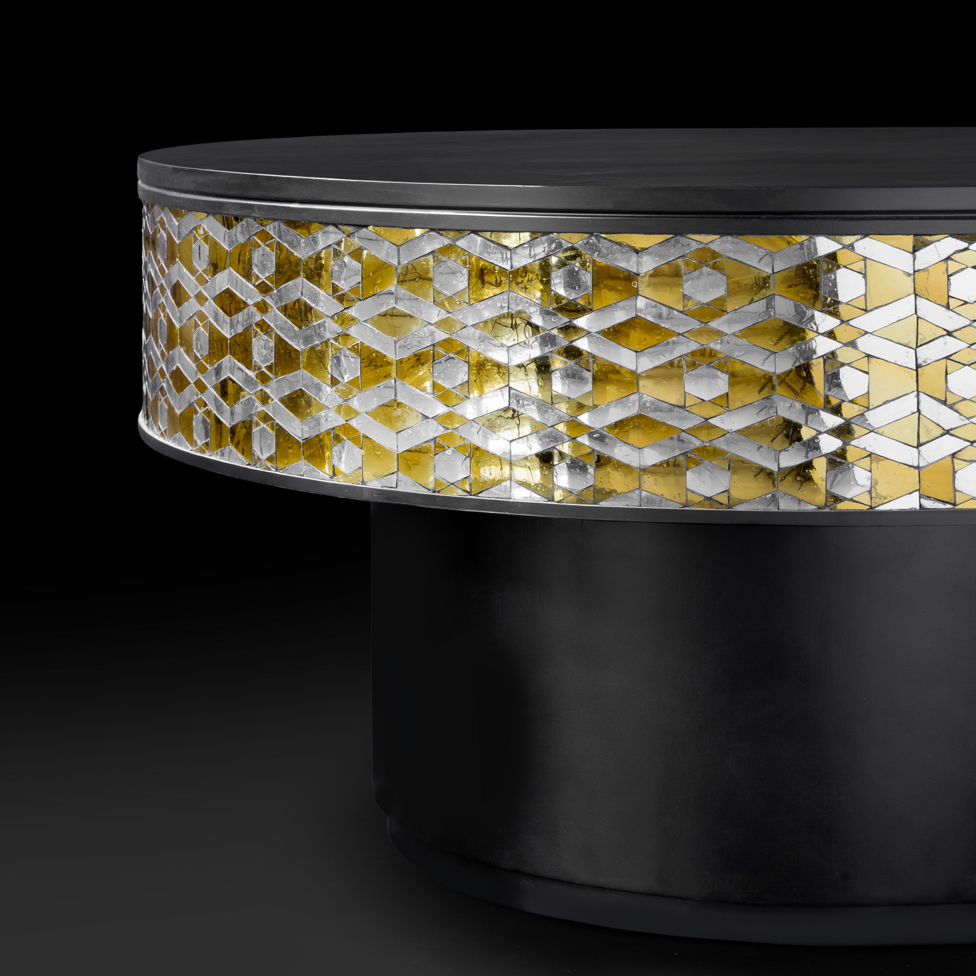 Choker Thikri Coffee Table