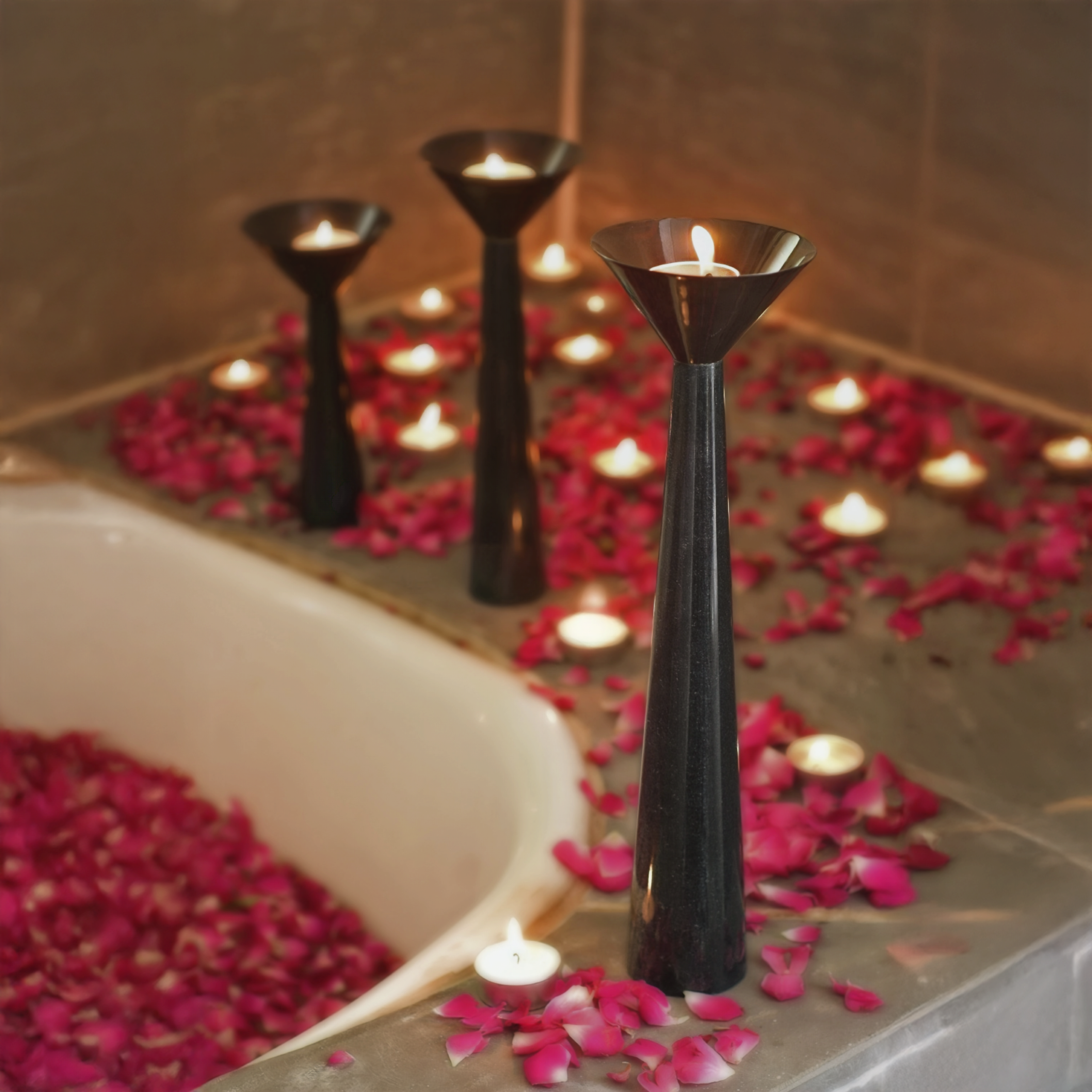 Cu Stone Candlestand Black