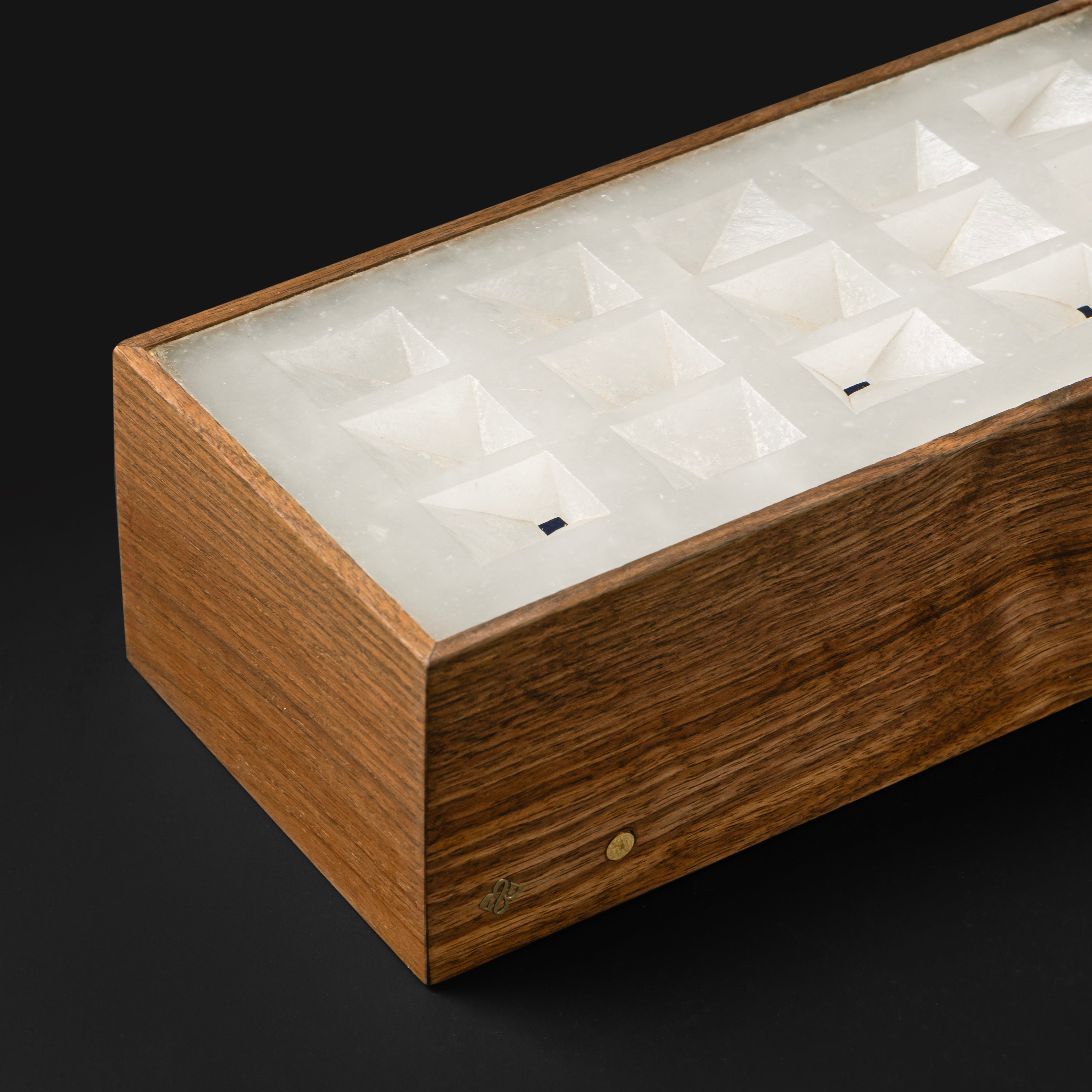 Corbu Brick Light