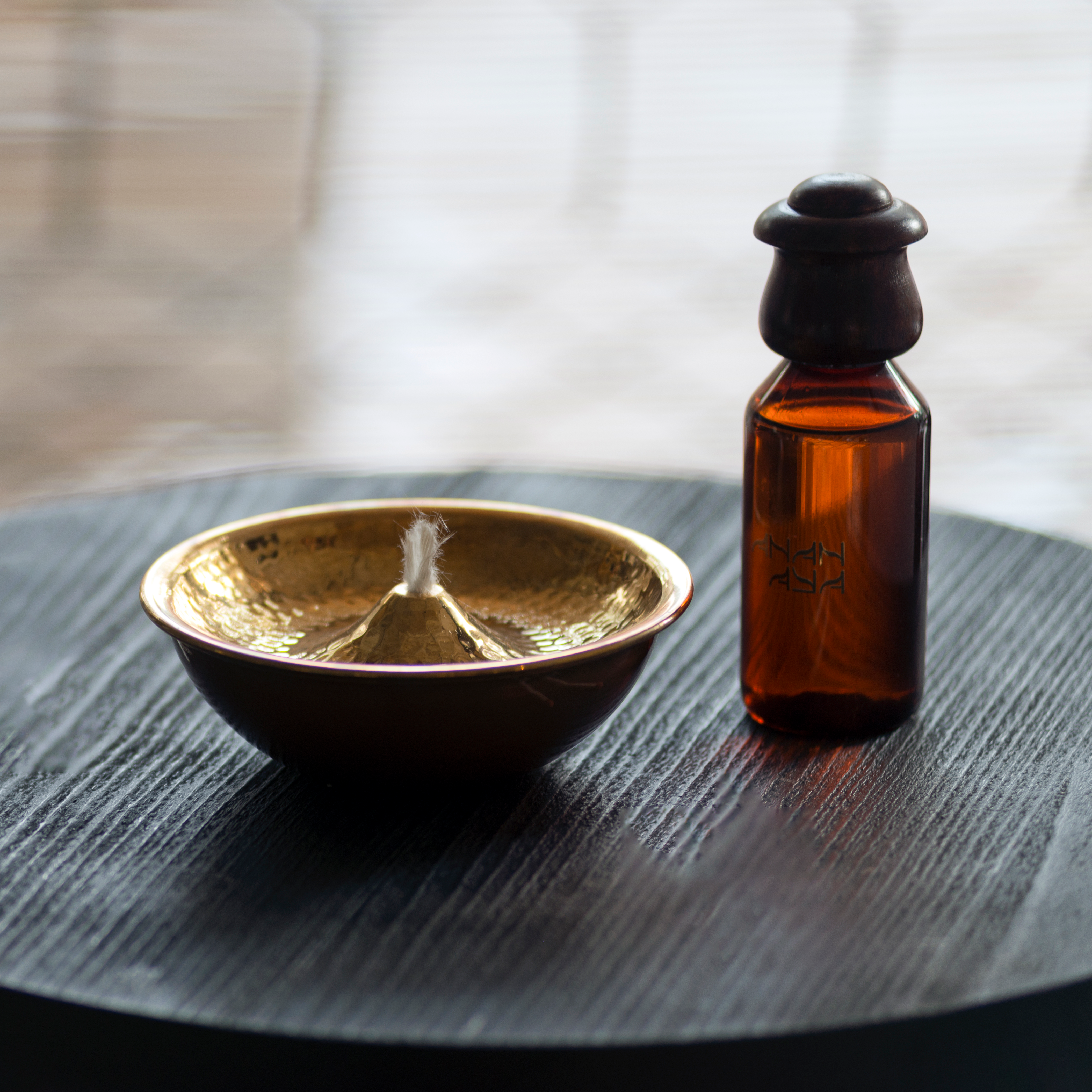 Lift Top Lau Diya with Oil 100 ml