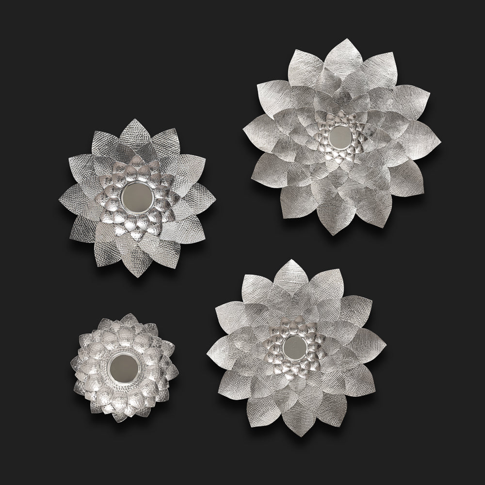 Luxe Me Lotus Mirror Chandi