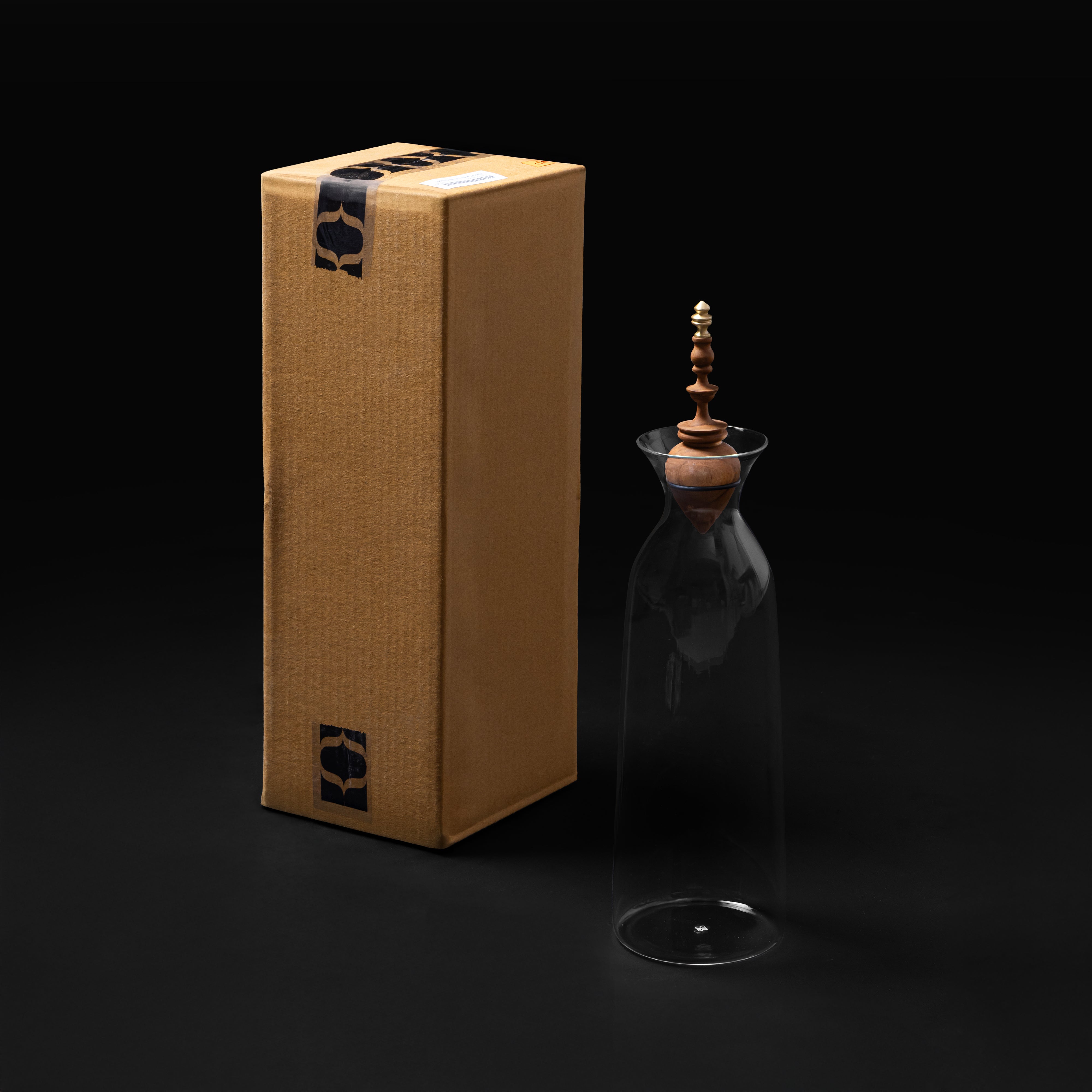 Madira Karaffe Tall with Stopper