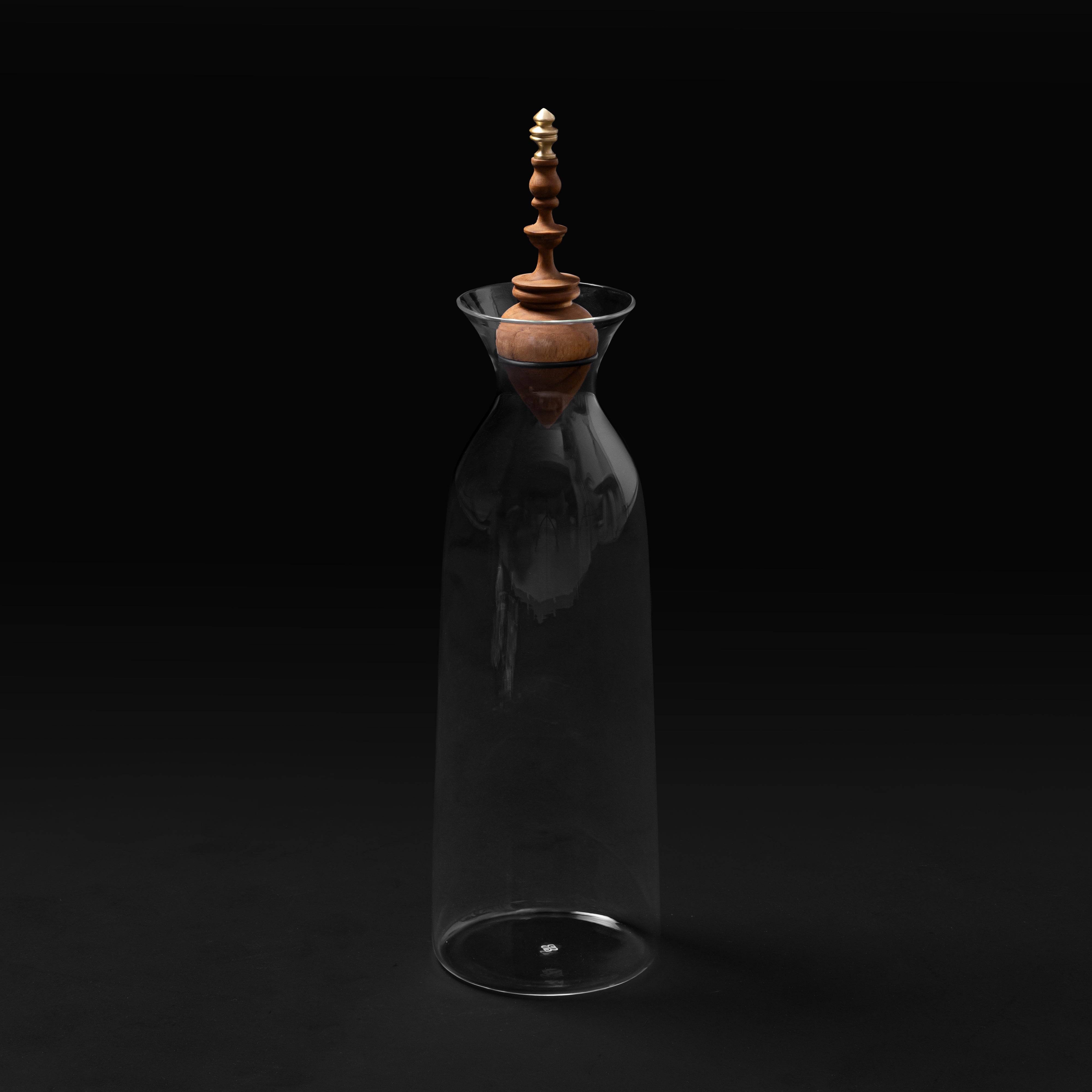 Madira Karaffe Tall with Stopper