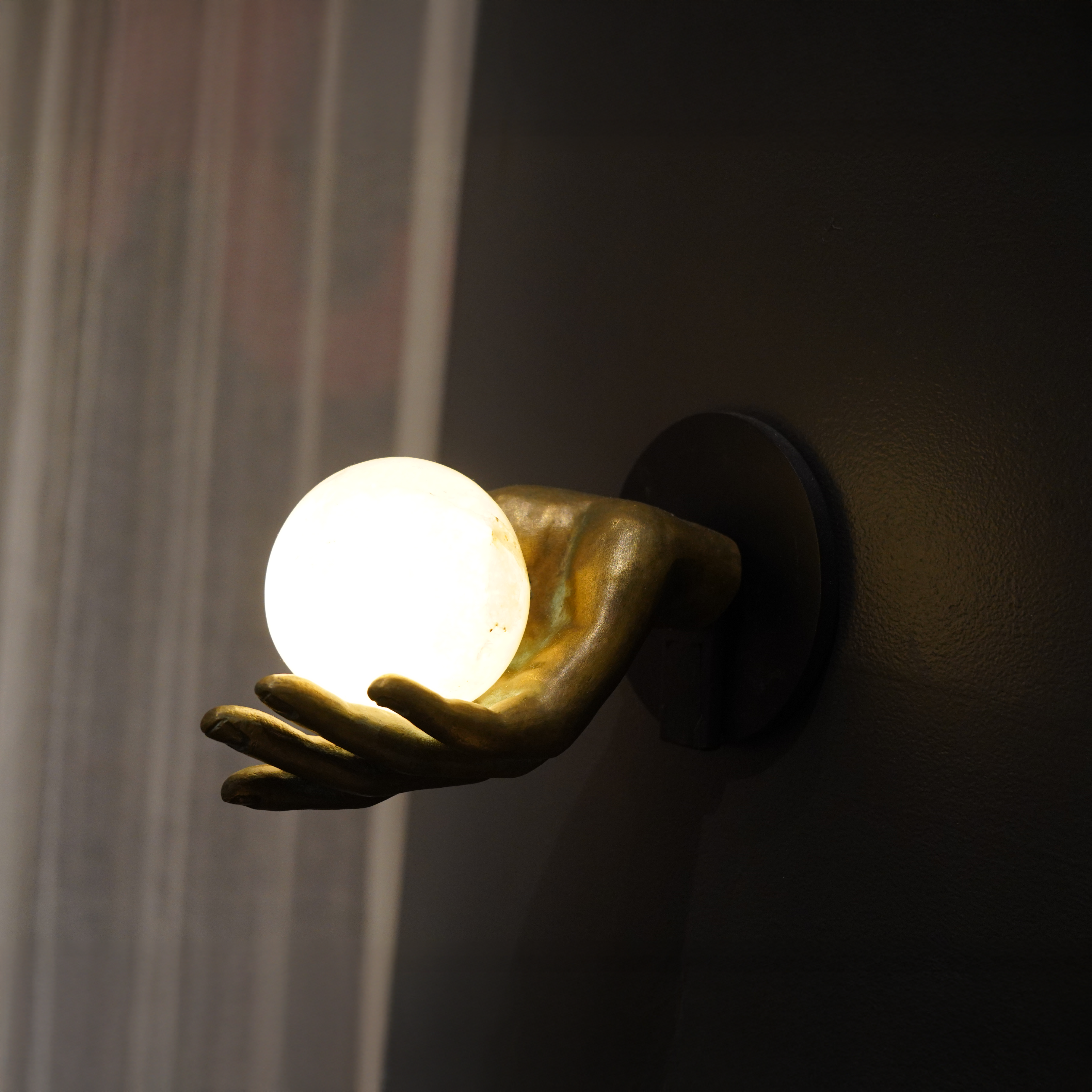 Mudra Lamp Alpadam