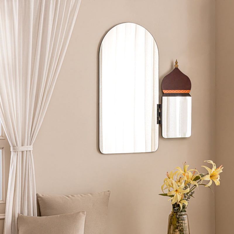 Tutinama Mirror