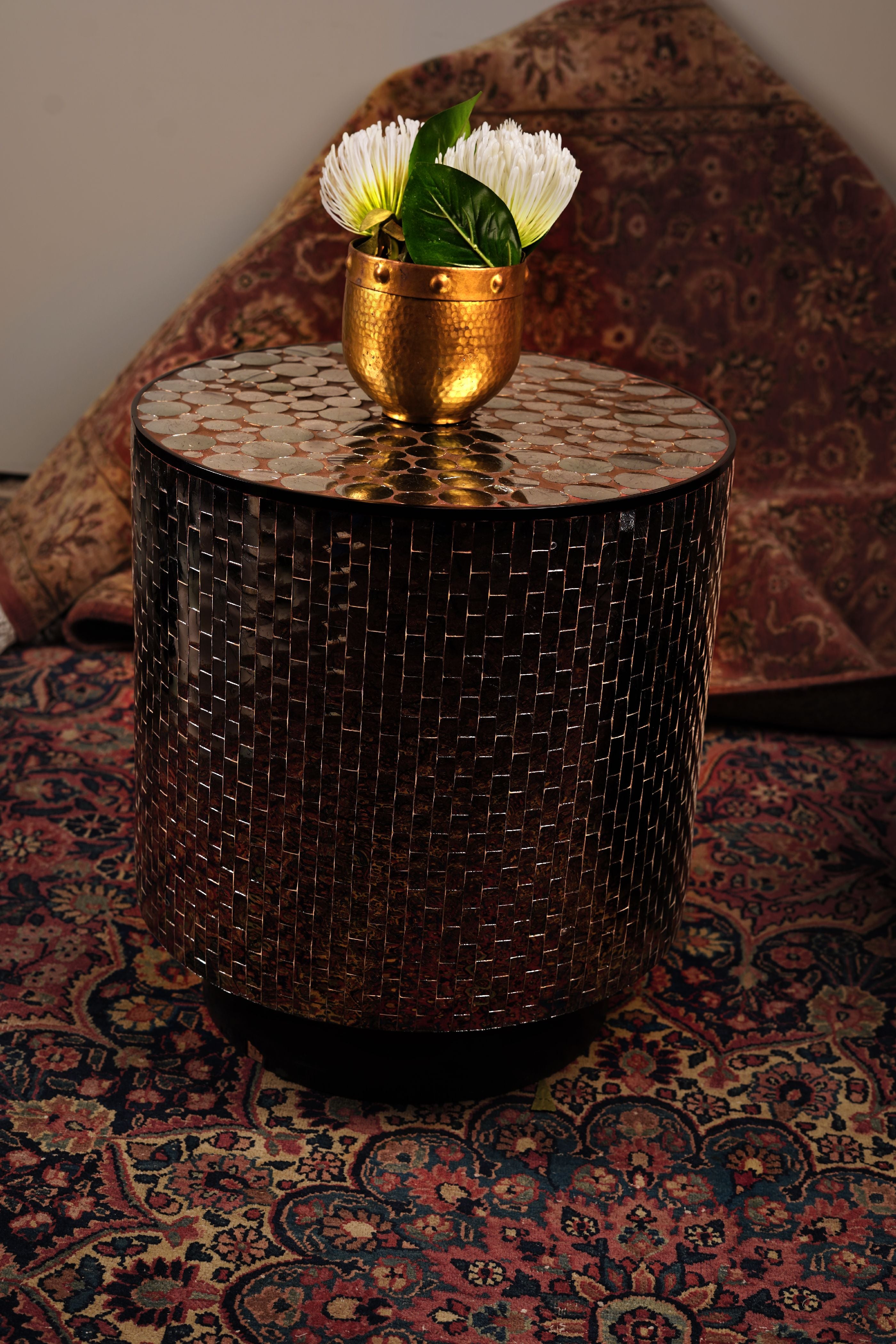 Thikri Stool