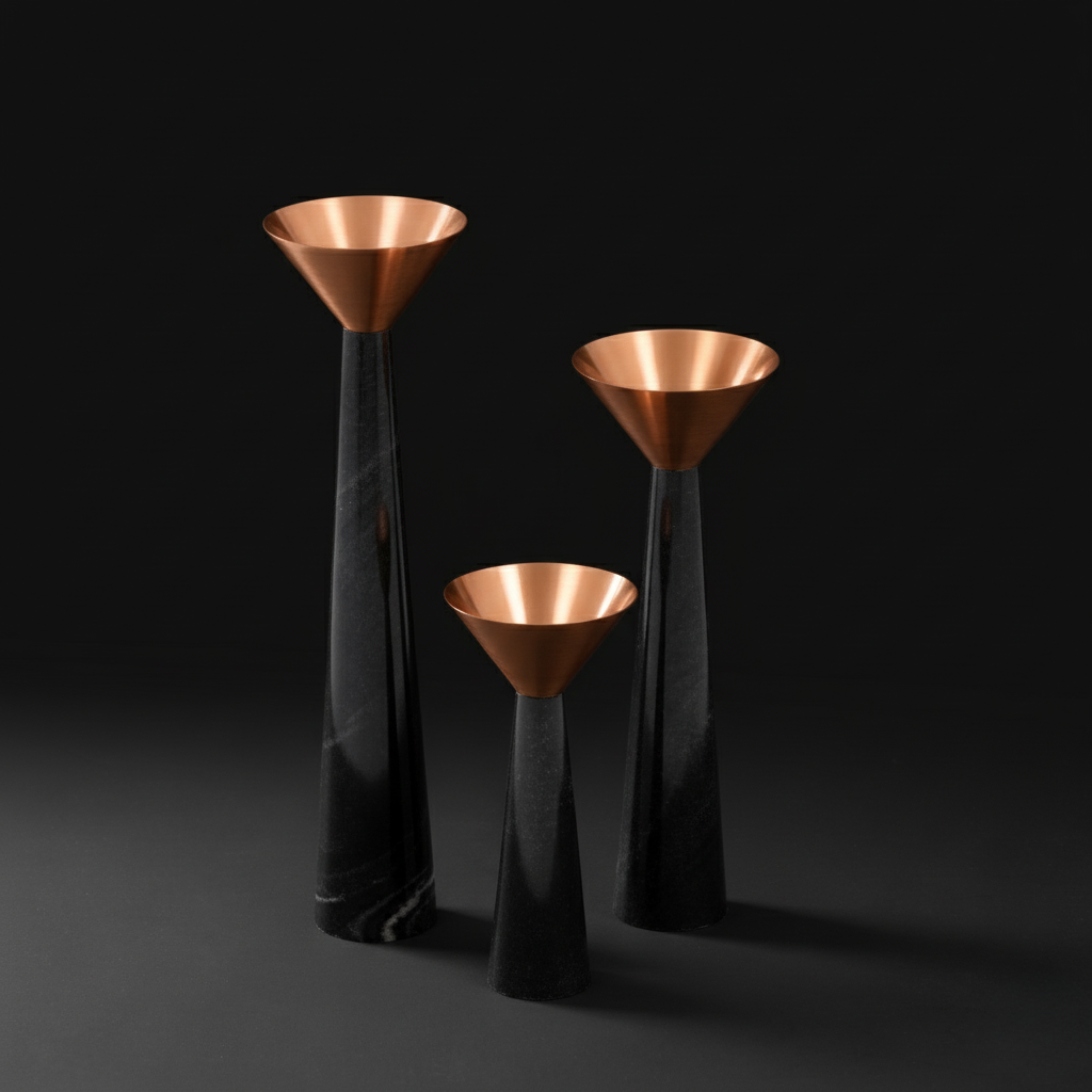 Cu Stone Candlestand Black