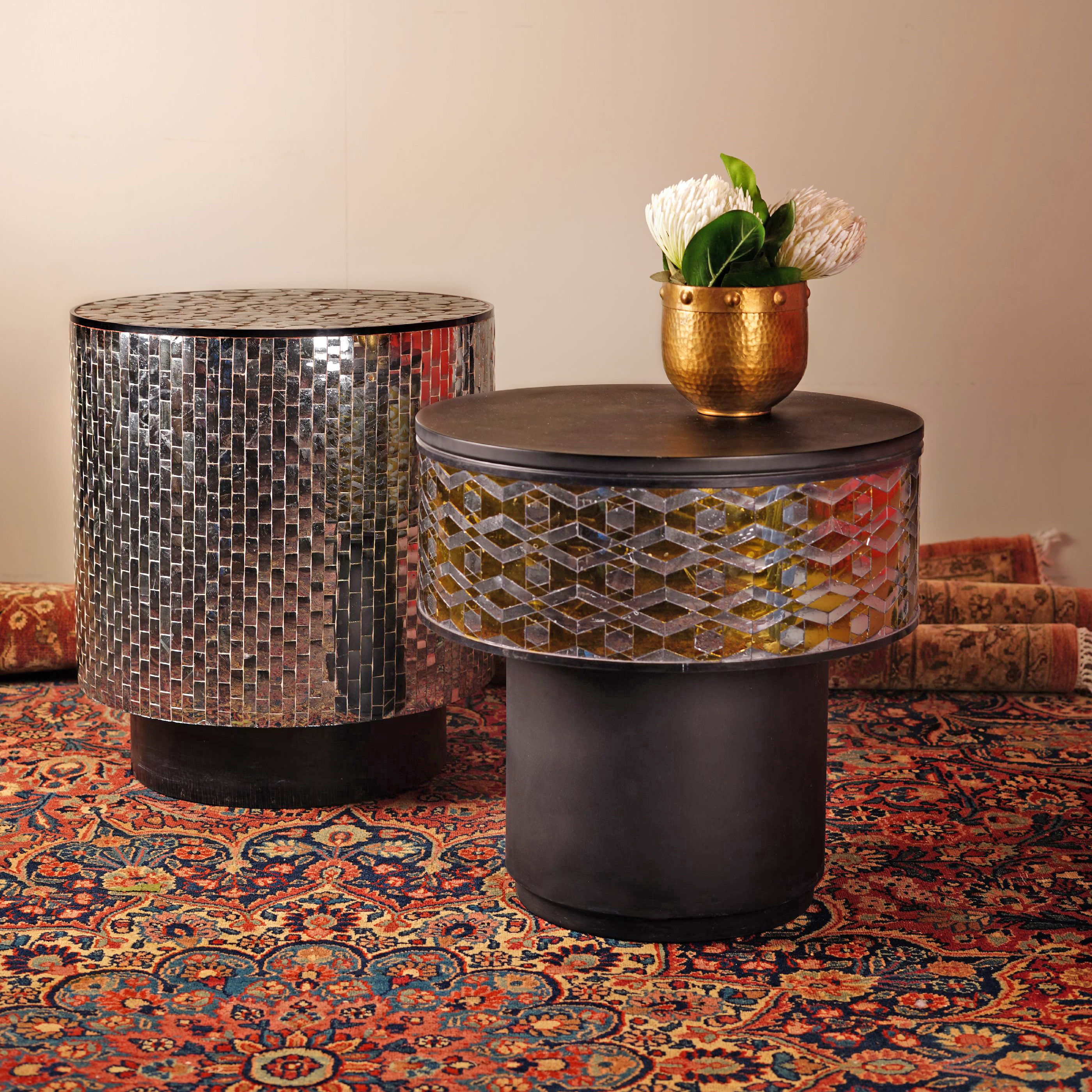 Choker Thikri Side Table
