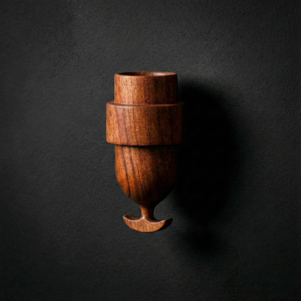 Capsule Magnetic Pen & Key Holder