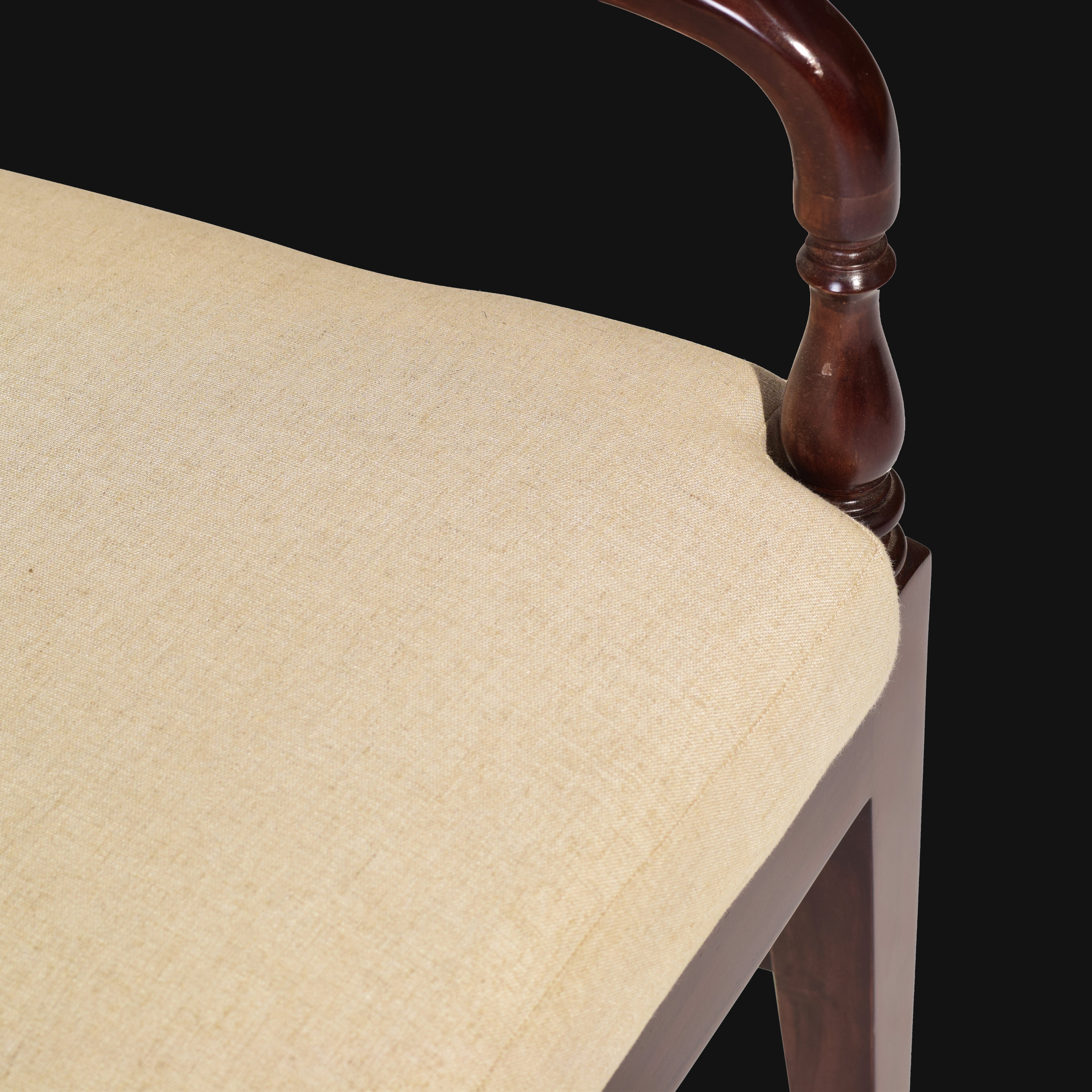 Gonsalves Lounge Chair