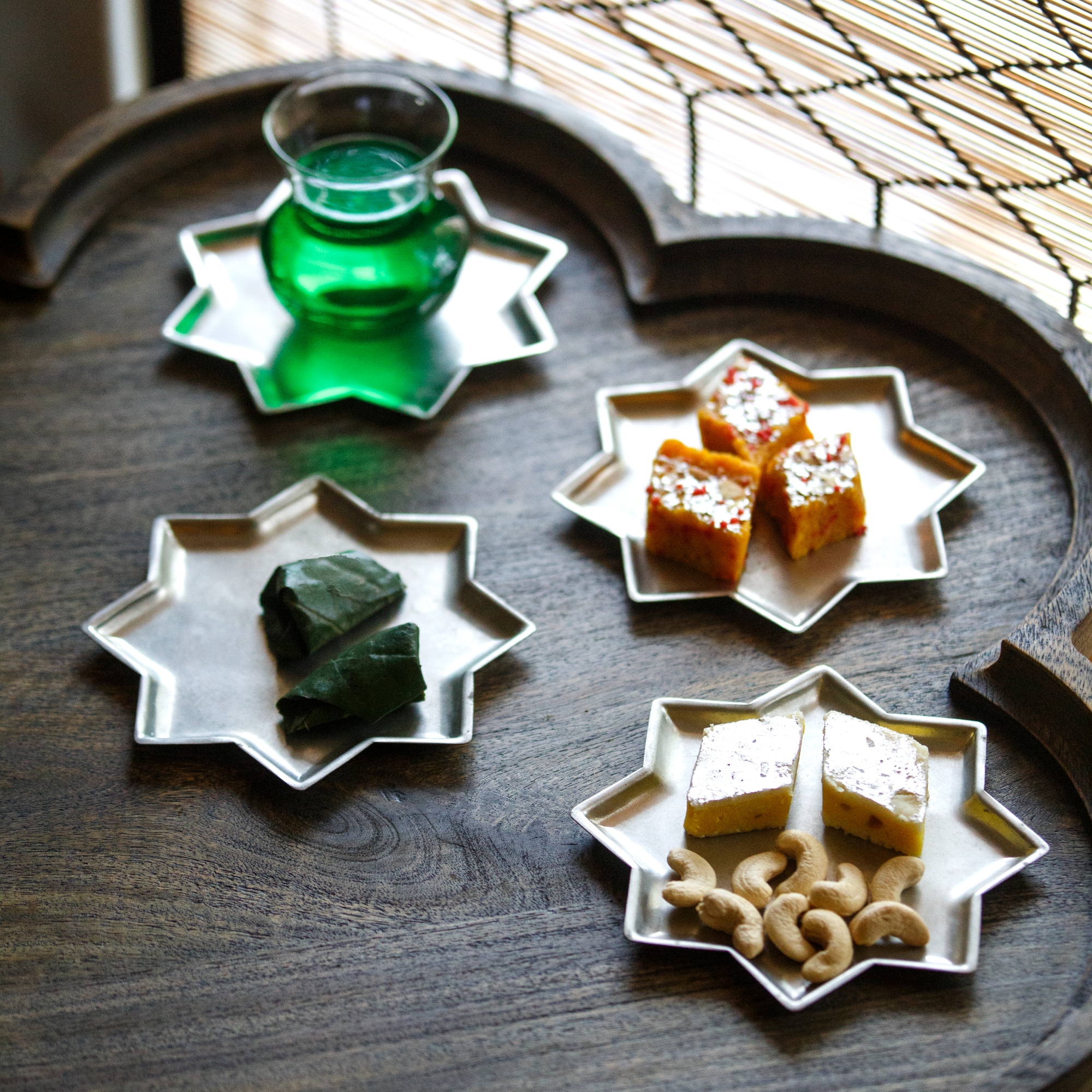 8 Point Star Plate With Kalai Set of 4