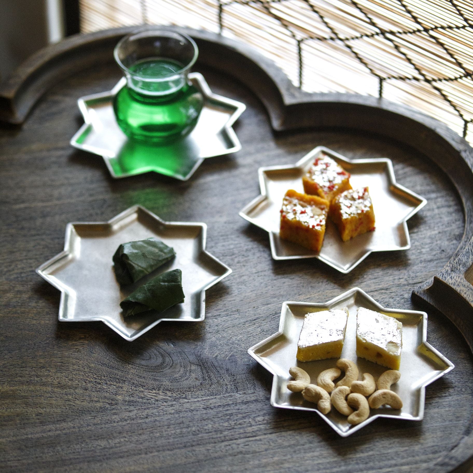 8 Point Star Plate With Kalai Set of 4