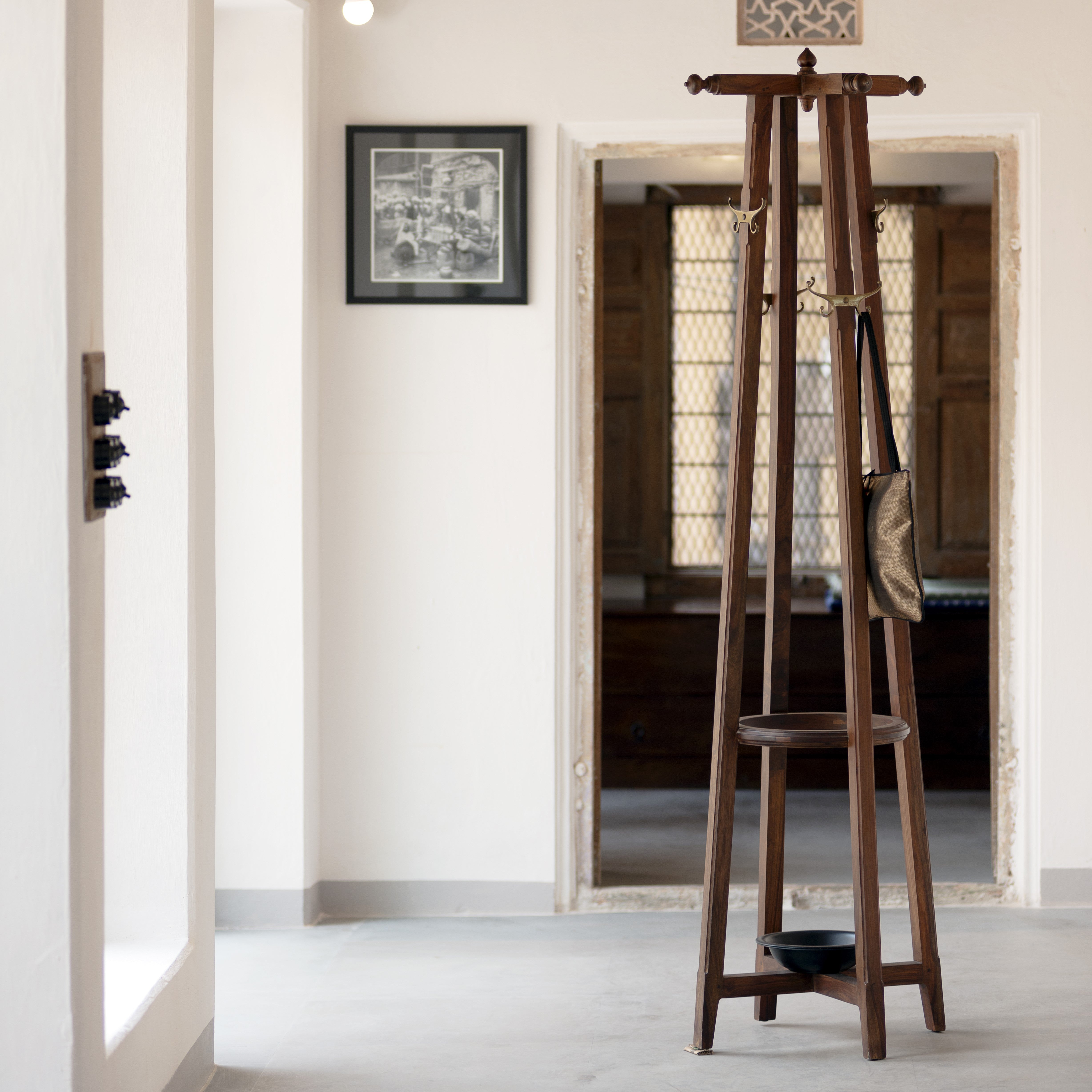 Harvard Coat Stand