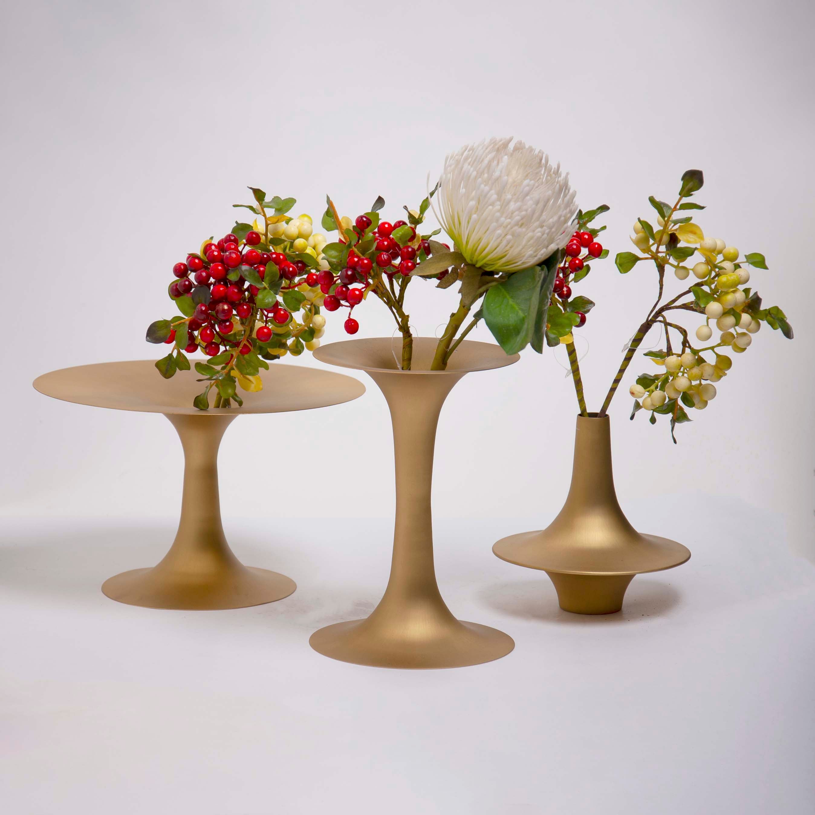 Jia Vase Gold