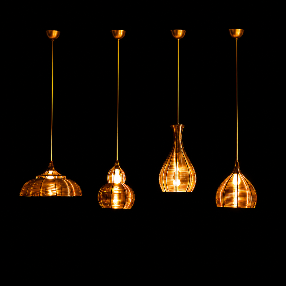 Kainoosh Hanging Wire Lamp