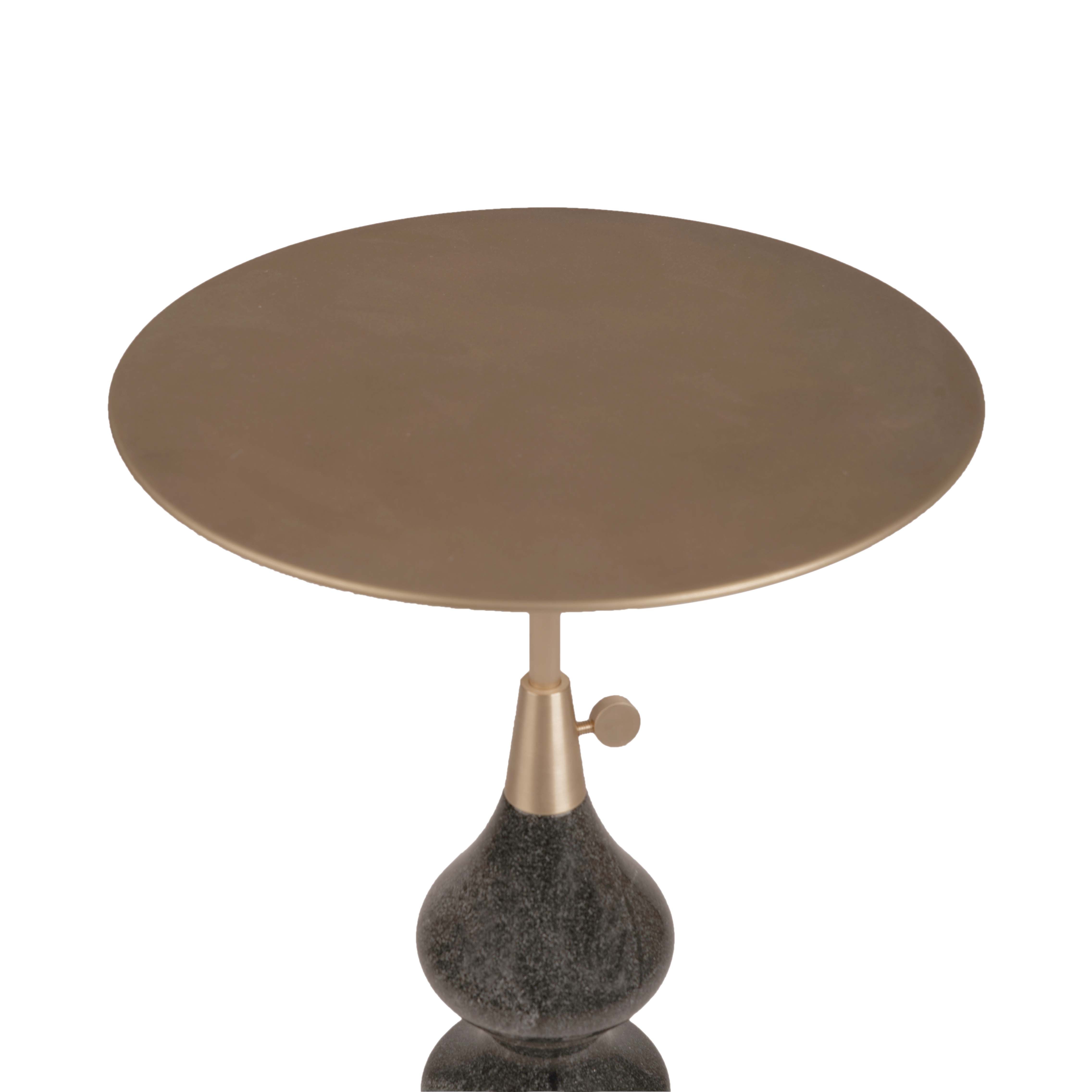 Begum Table