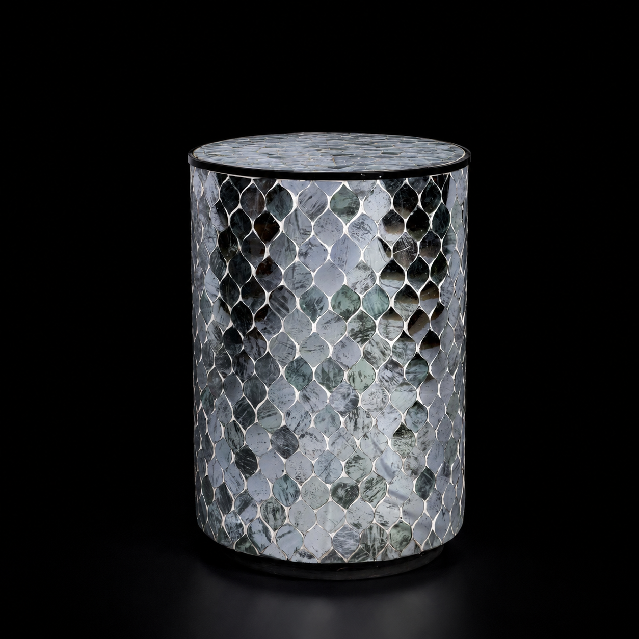 Thikri Stool