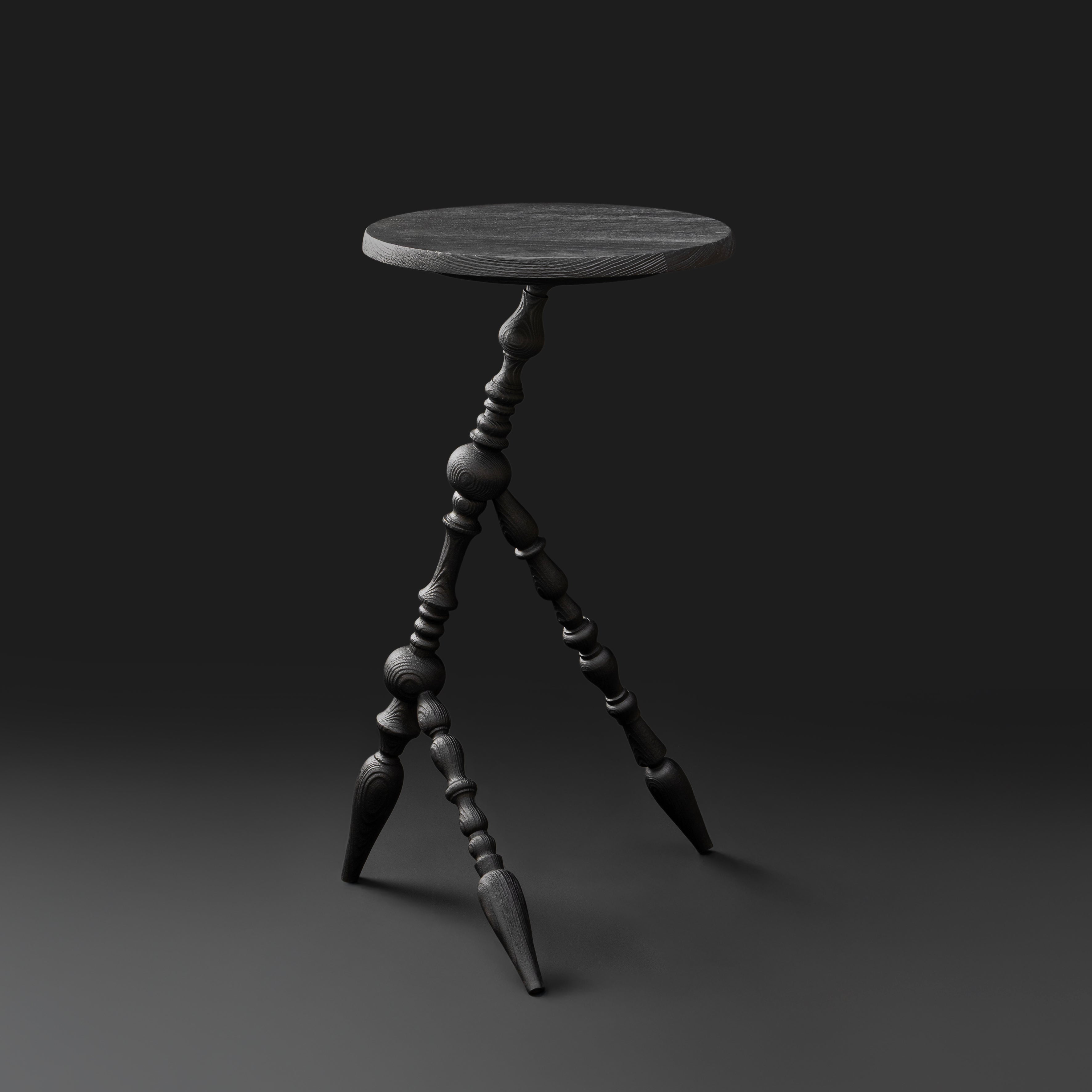 Annabelle Table