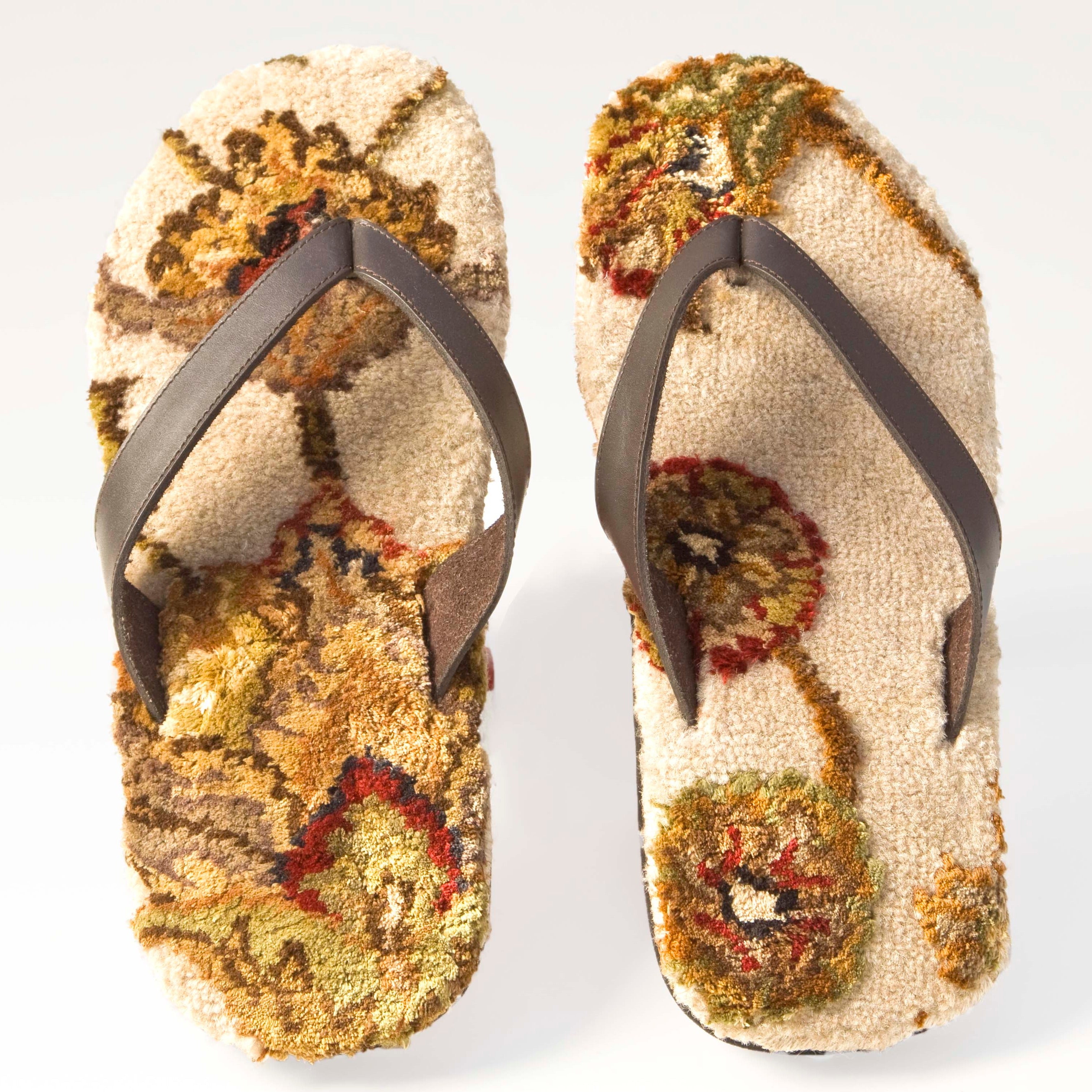 Carpet Slipper Wearable Footwear, slippers, comfortable slippers, ancient, handmade, crafted