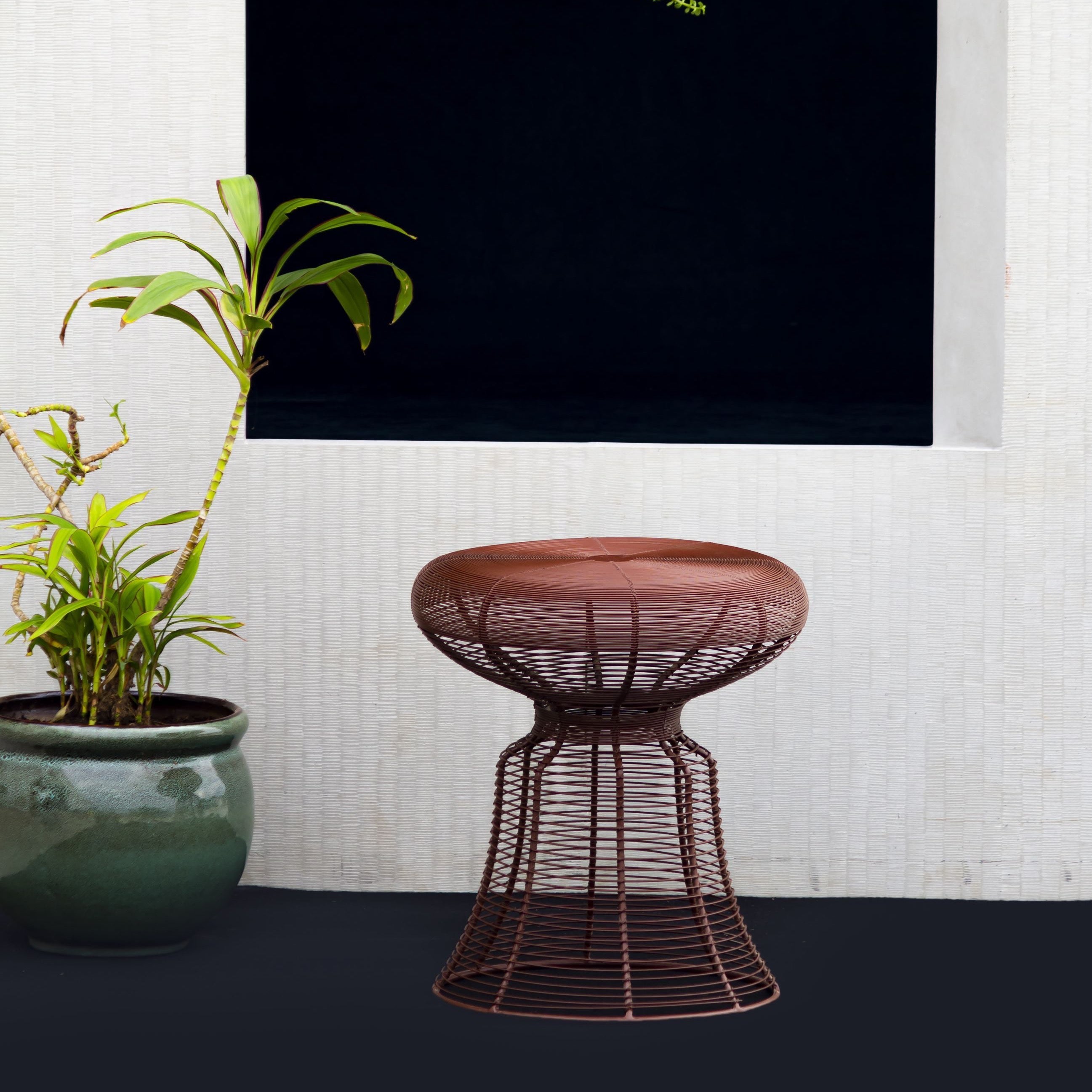 Badmaash Stool