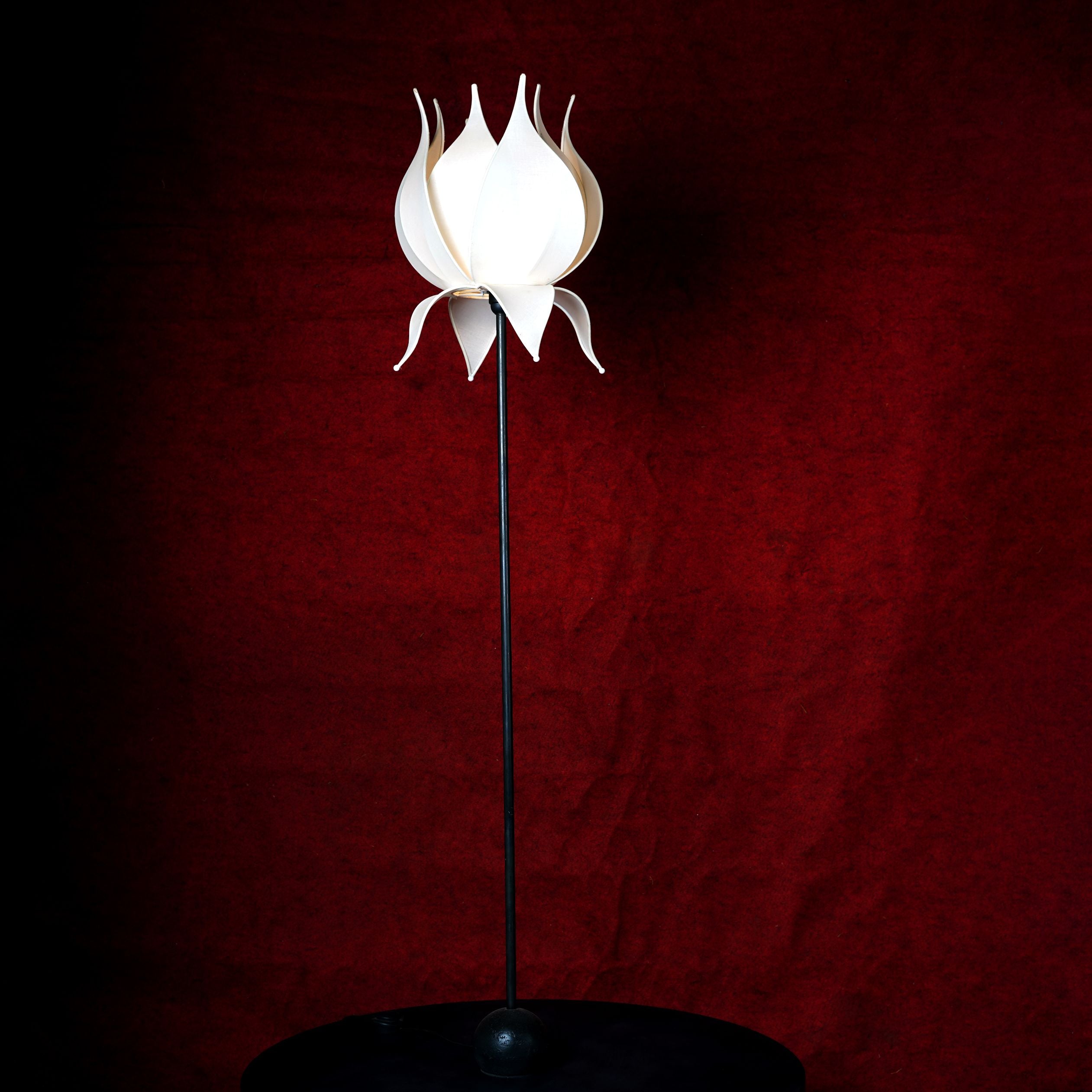CI Floor Lamp Base With Lotus Lampshade L