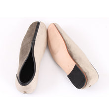 Flow Shoes APPAREL & ACCESSORIES Personal Care Foot Wear, cloth shoes, ancient