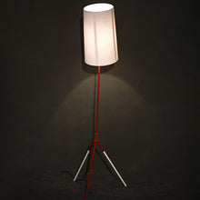 Jeeves Floor Lamp
