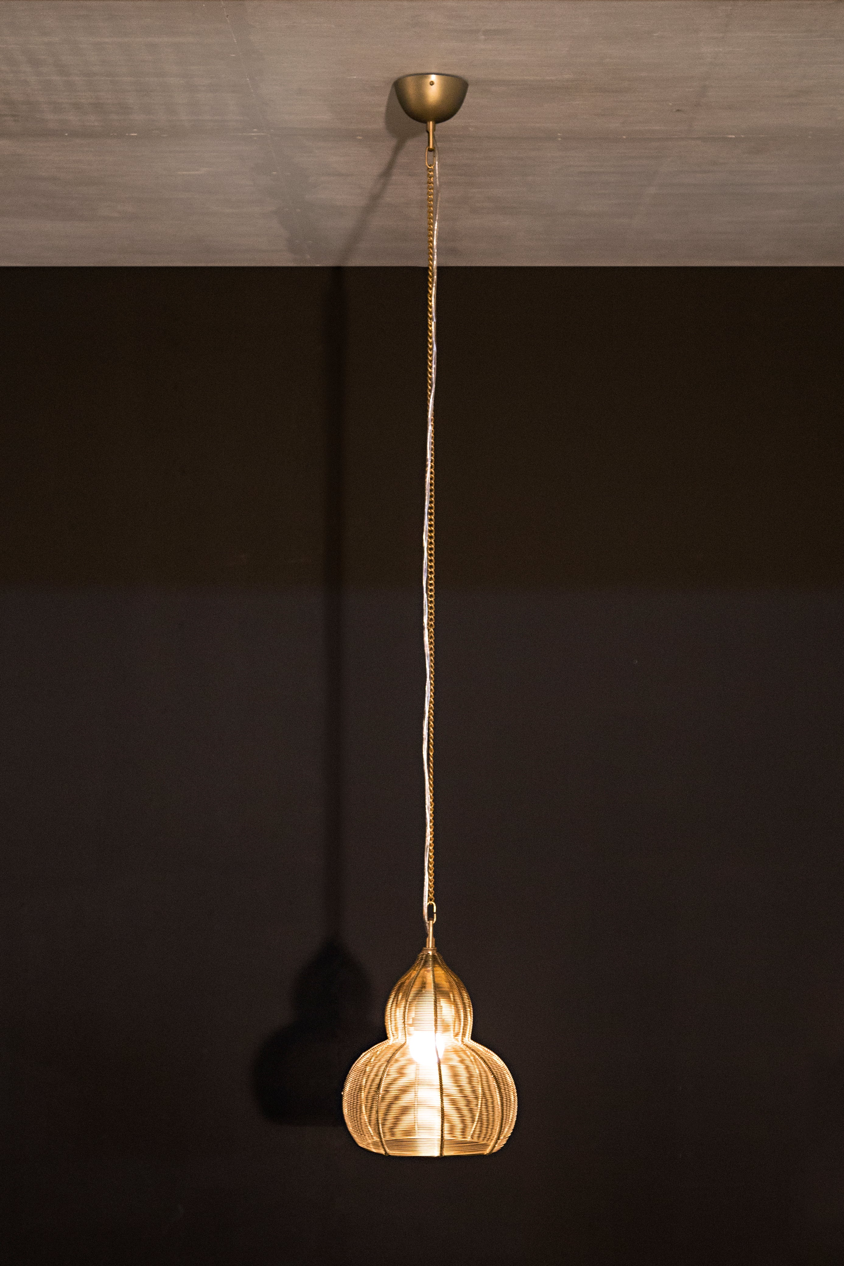 Kainoosh hanging pendant lamp wire lamp lighting, ceiling lamp, decoration, handmade, crafted, vintageKainoosh hanging pendant lamp wire lamp lighting, ceiling lamp, decoration, handmade, crafted, vintage