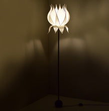 CI Floor Lamp Base With Lotus Lampshade L