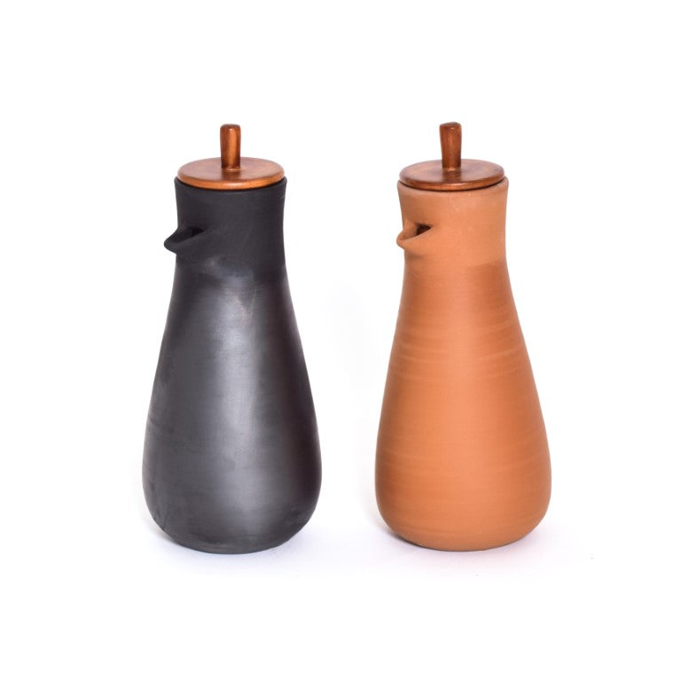 Tweet Jug ,Bottle, terracotta bottle, water bottle, tabletop accessory, earthenware