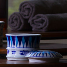 NeelOm Round Box