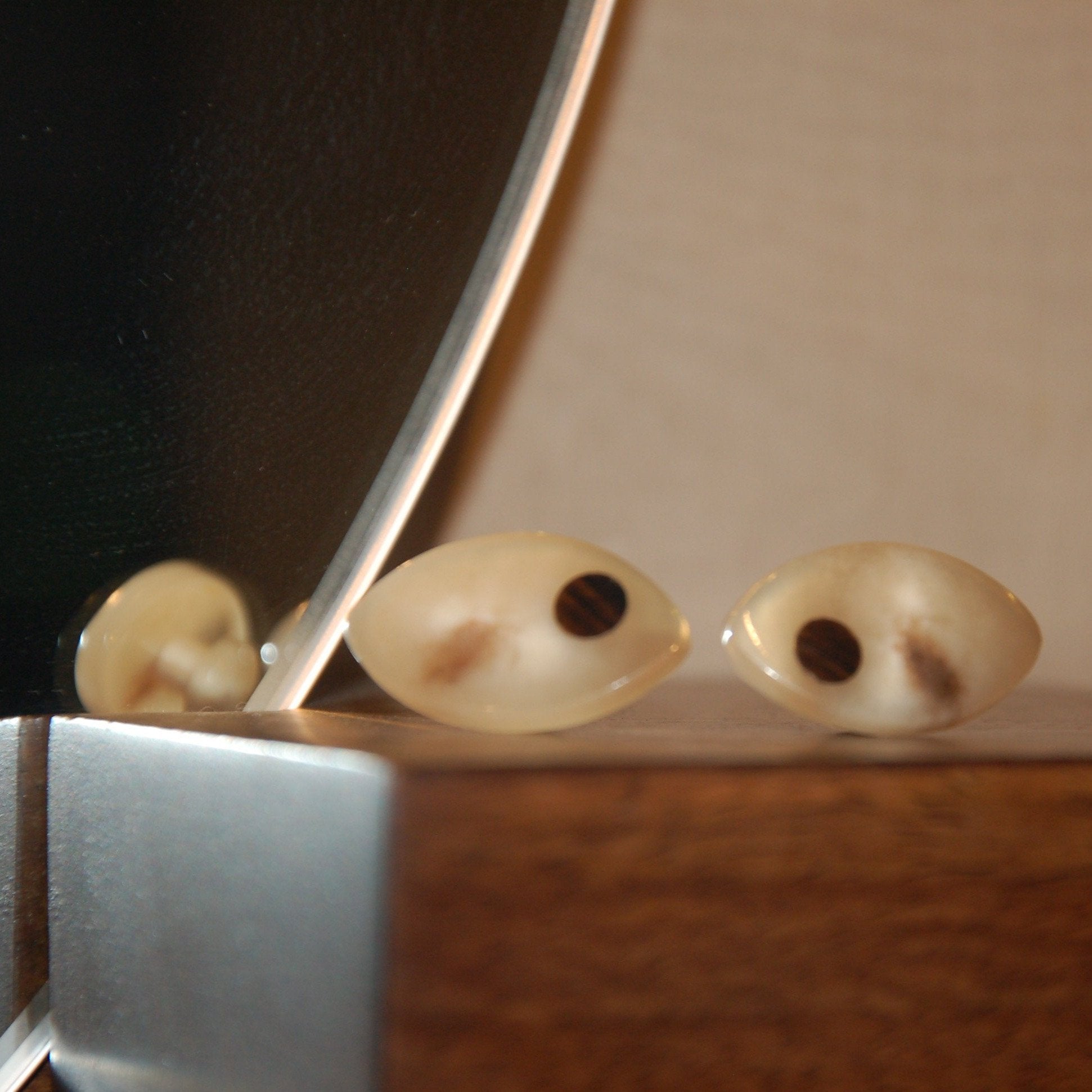 crafted horn cufflink, shirt’s buttonholes, accessories, hand crafted