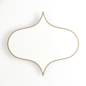 White Oak Wood Sustainable Hand Turned By Kharadi Community. Natural Finish Corporate Gifting Multi functional product Magnetic Gifting Office accessories Keys hooks/key chain holder Corporate gifting Pen stands Aesthetics Functionality Walll Instalation/Organiser
