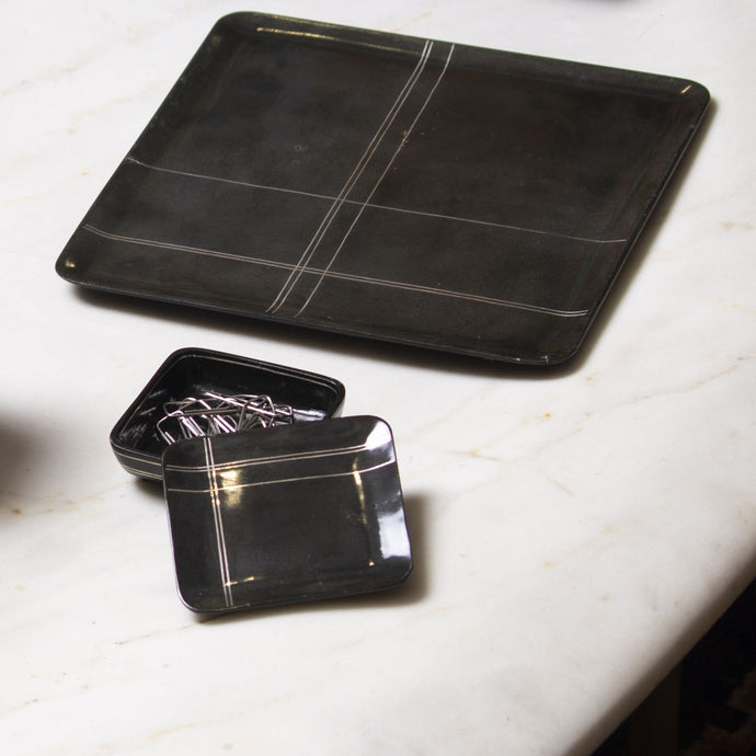 Tangram Bidri Lakeer Square lid coaster play at work handcrafted in bidri minimalist art like functionality zinc copper Home object serving table top stationery desktop organizer