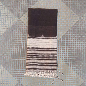 Shawl Paghdi Design Sheep Wool Maroon 86"X39" Wearable Apparel Accessory Handcraft, warm shawl